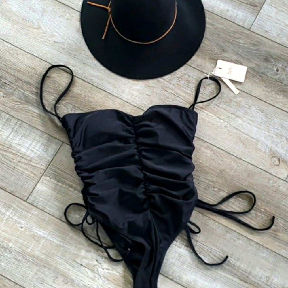 Bella Swim One Piece Strapless Ruched